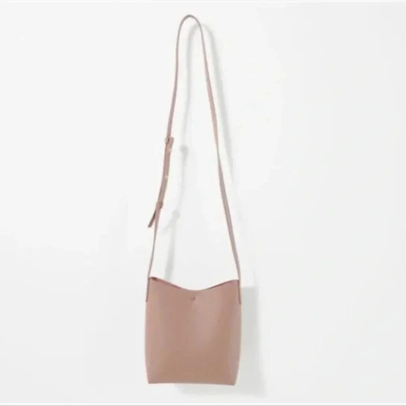 Samara Medium Shoulder Bag in Peony Pink - Picture 3 of 4